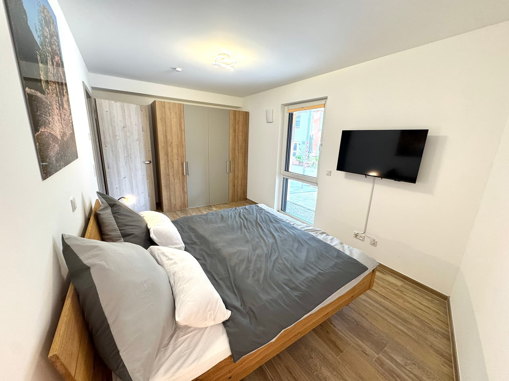 Apartment 1 image 2