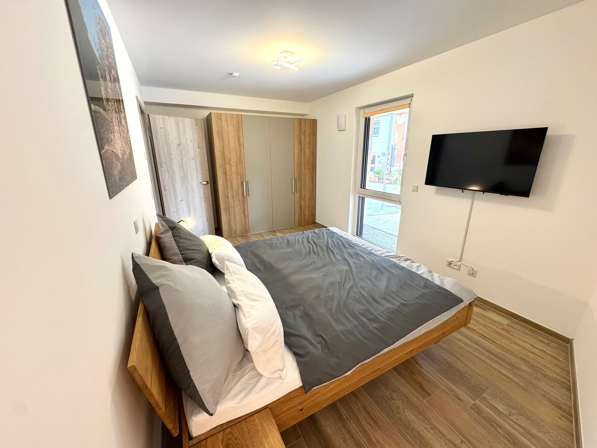 Apartment 1 image 3