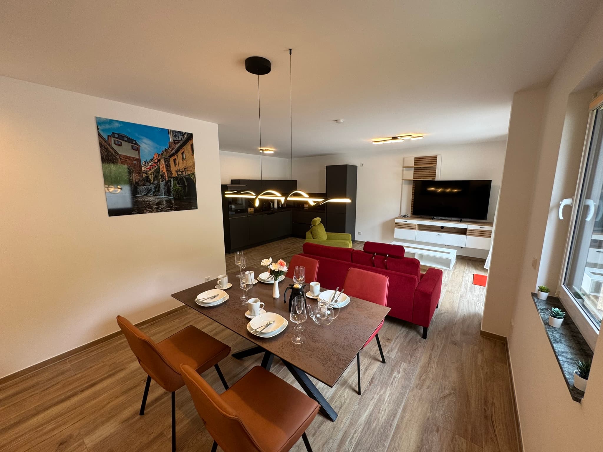 Apartment 2 image 3