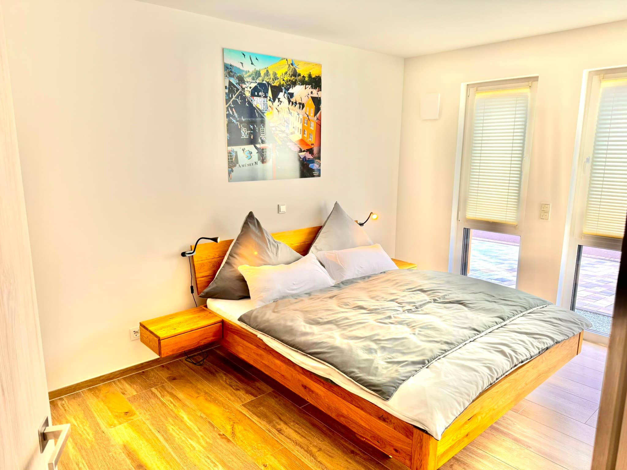Apartment 2 image 4