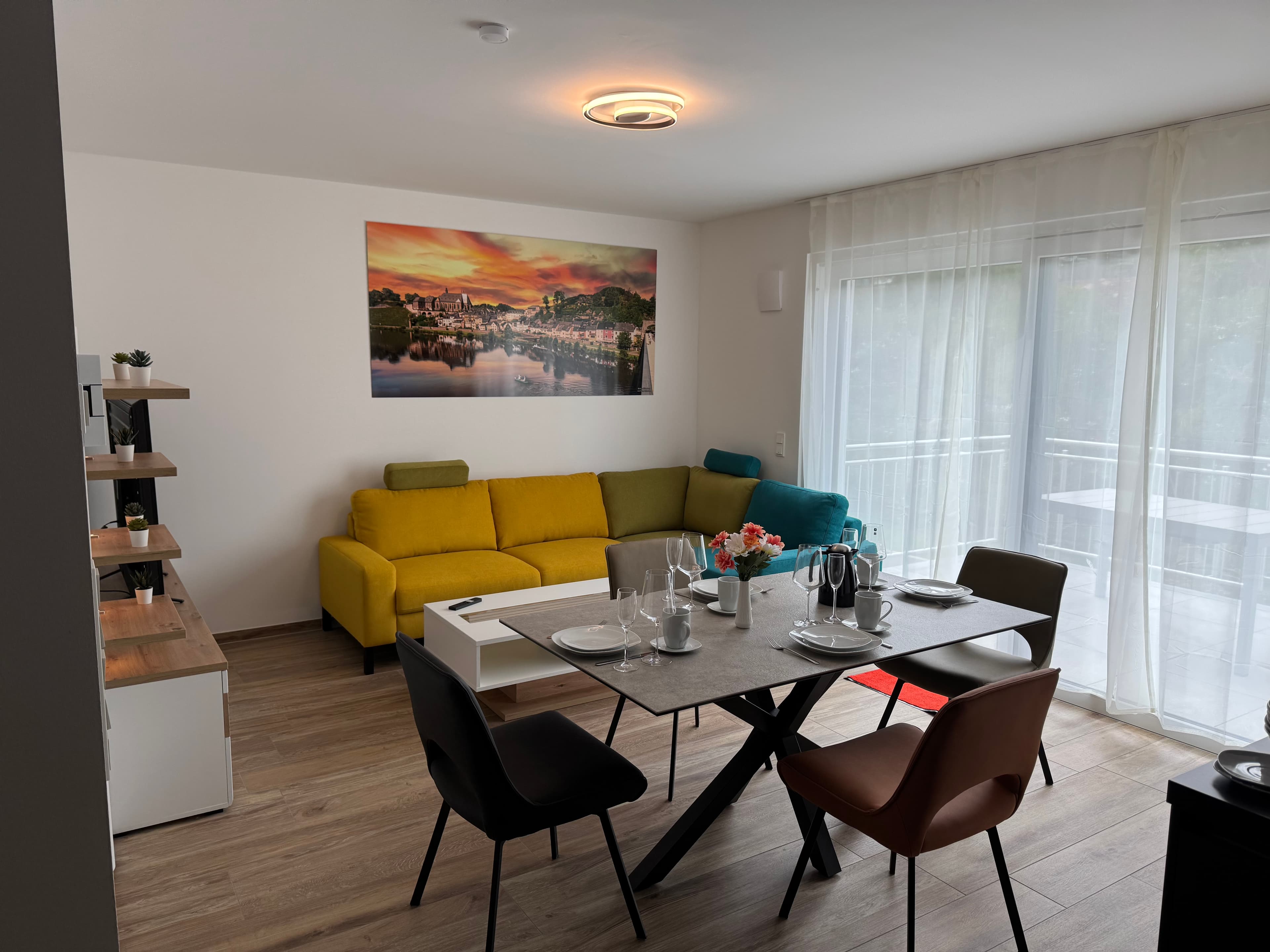 Apartment 9 image 1
